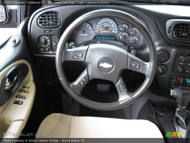 Red Jewel Tint Coat / Light Cashmere/Ebony 2007 Chevrolet TrailBlazer LT