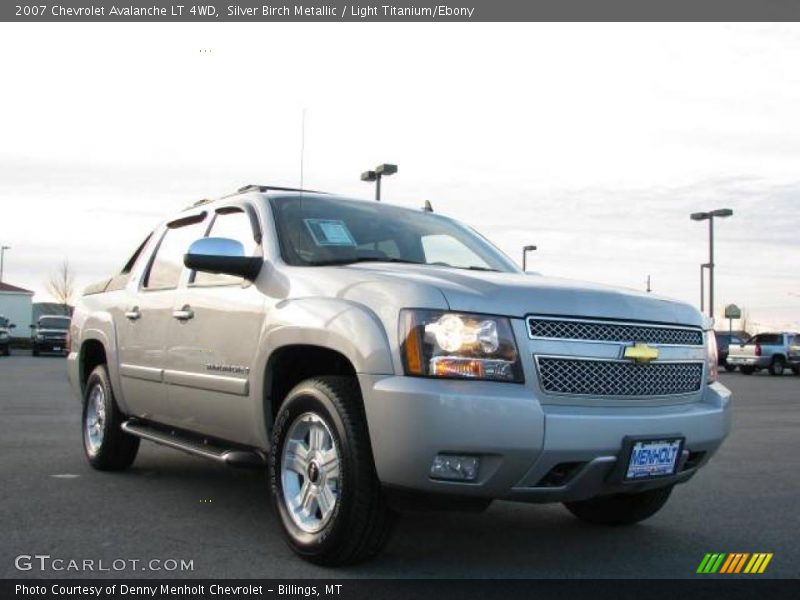 Silver Birch Metallic / Light Titanium/Ebony 2007 Chevrolet Avalanche LT 4WD