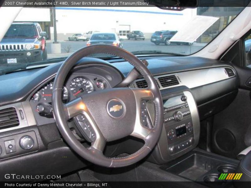 Silver Birch Metallic / Light Titanium/Ebony 2007 Chevrolet Avalanche LT 4WD