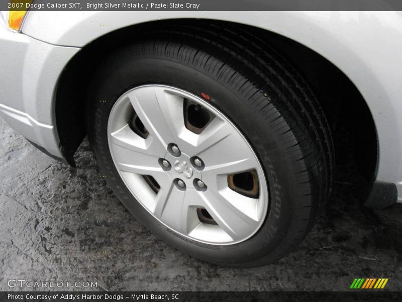 Bright Silver Metallic / Pastel Slate Gray 2007 Dodge Caliber SXT