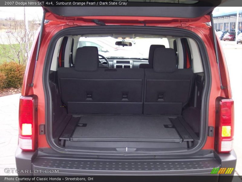 Sunburst Orange Pearl / Dark Slate Gray 2007 Dodge Nitro SXT 4x4