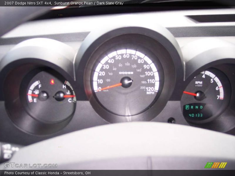 Sunburst Orange Pearl / Dark Slate Gray 2007 Dodge Nitro SXT 4x4