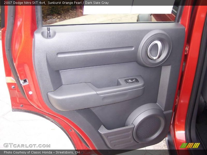 Sunburst Orange Pearl / Dark Slate Gray 2007 Dodge Nitro SXT 4x4