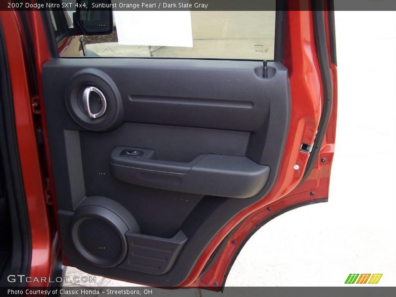 Sunburst Orange Pearl / Dark Slate Gray 2007 Dodge Nitro SXT 4x4