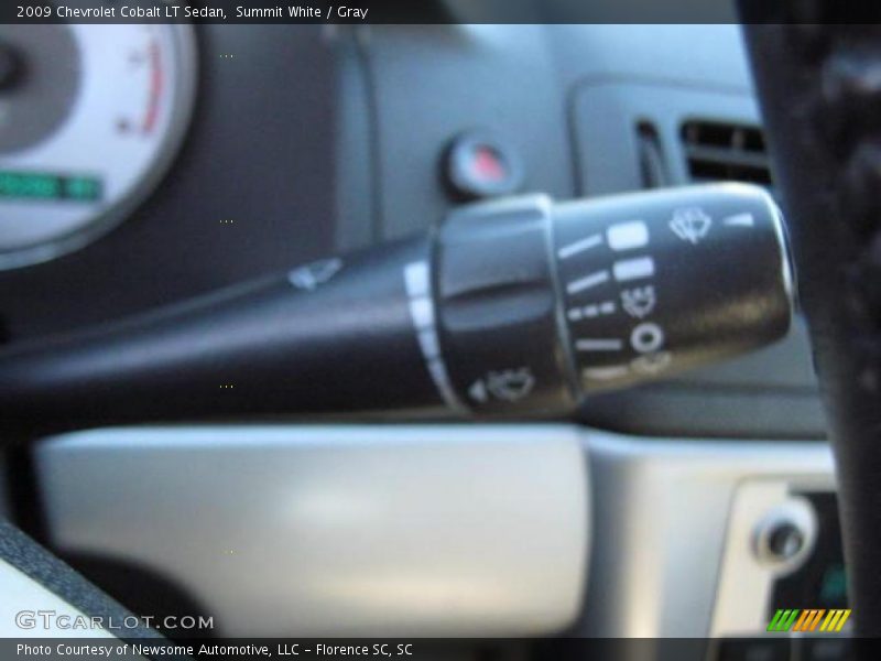 Summit White / Gray 2009 Chevrolet Cobalt LT Sedan