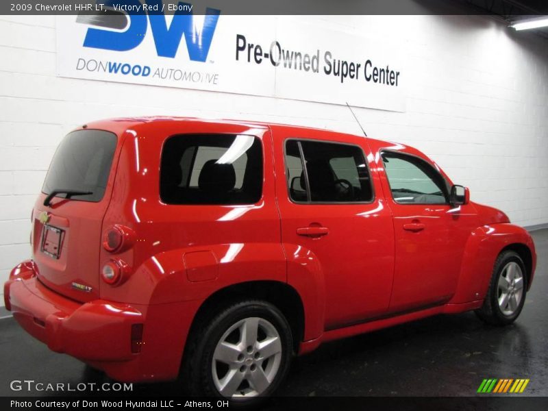 Victory Red / Ebony 2009 Chevrolet HHR LT