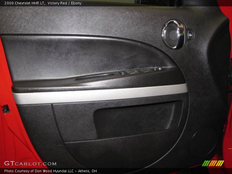 Victory Red / Ebony 2009 Chevrolet HHR LT