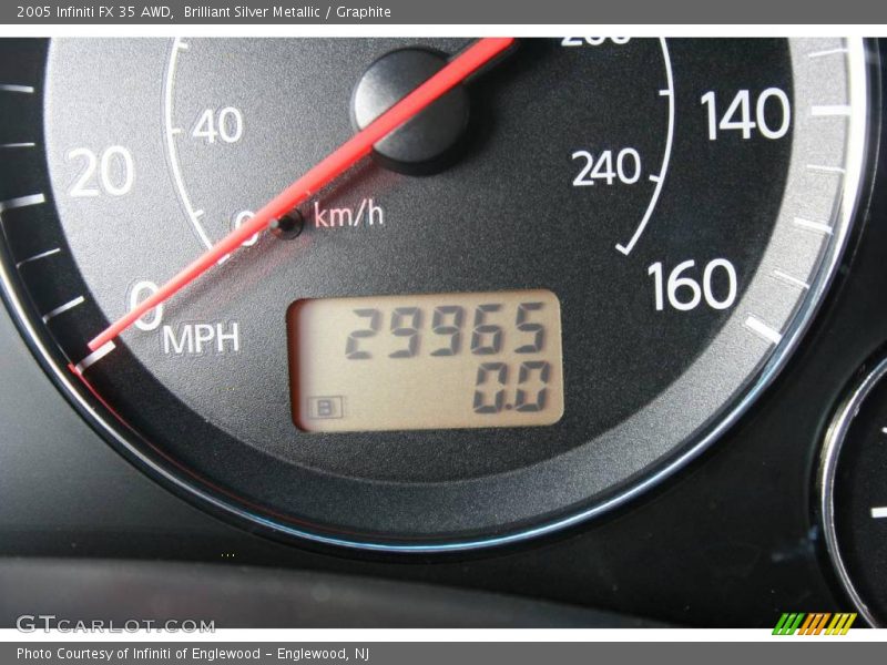 Brilliant Silver Metallic / Graphite 2005 Infiniti FX 35 AWD