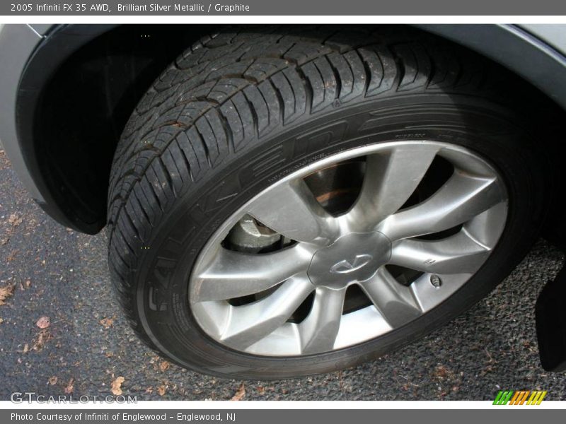 Brilliant Silver Metallic / Graphite 2005 Infiniti FX 35 AWD
