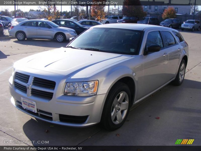 Bright Silver Metallic / Dark Slate Gray/Light Slate Gray 2008 Dodge Magnum