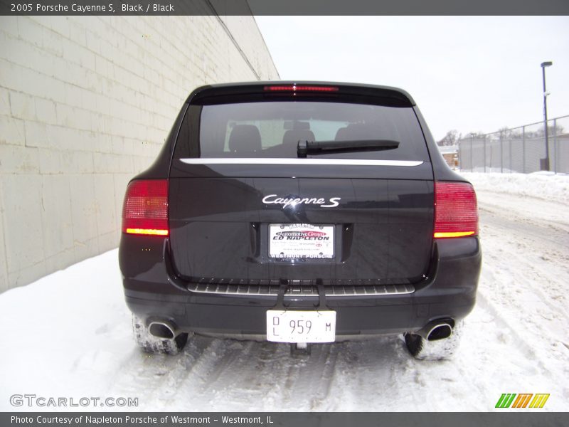 Black / Black 2005 Porsche Cayenne S