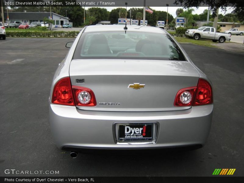 Silver Ice Metallic / Titanium 2010 Chevrolet Malibu LT Sedan