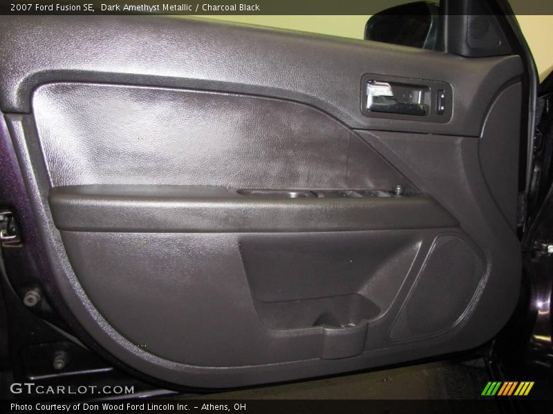 Dark Amethyst Metallic / Charcoal Black 2007 Ford Fusion SE