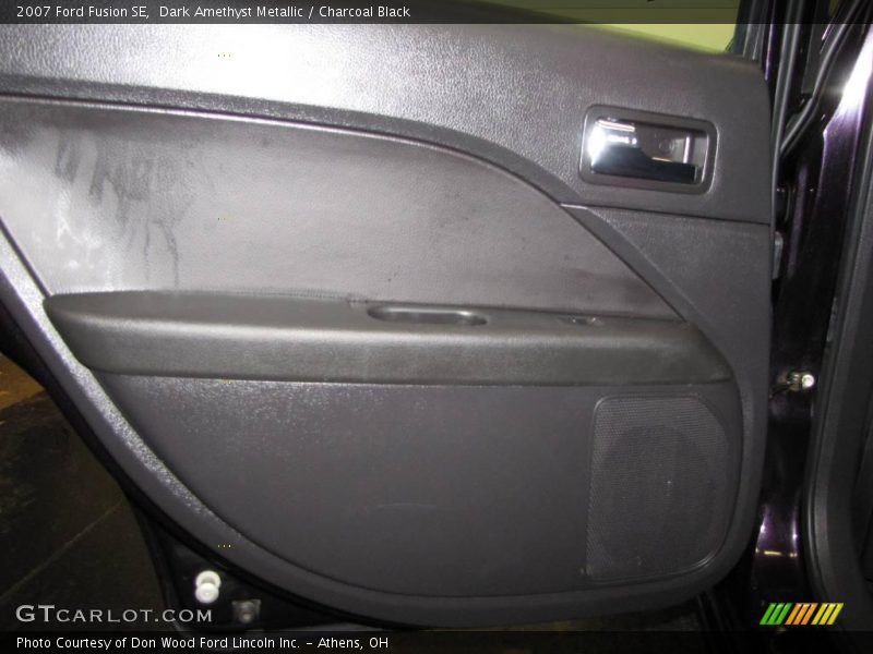 Dark Amethyst Metallic / Charcoal Black 2007 Ford Fusion SE