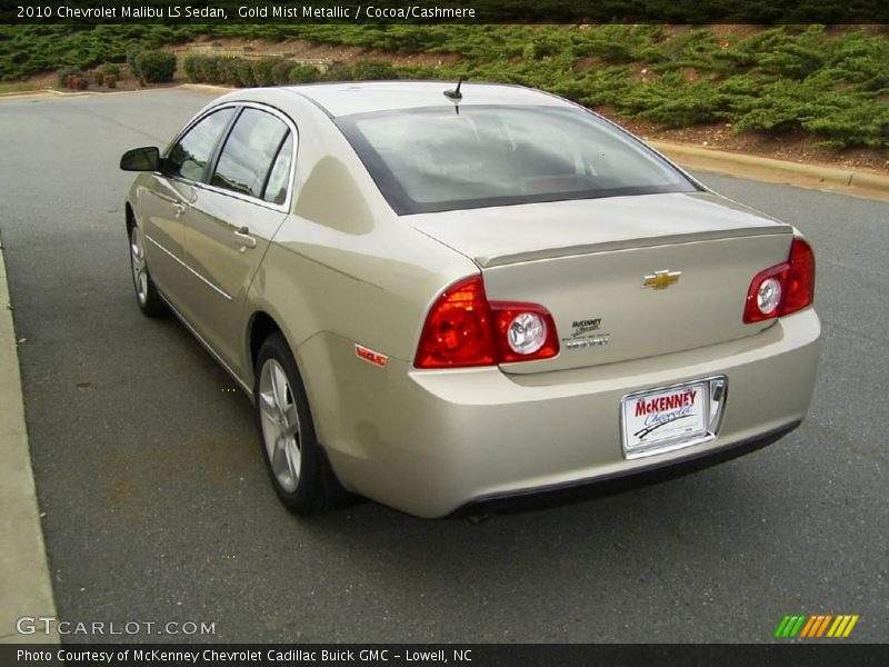 Gold Mist Metallic / Cocoa/Cashmere 2010 Chevrolet Malibu LS Sedan