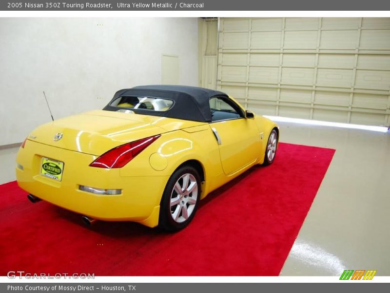 Ultra Yellow Metallic / Charcoal 2005 Nissan 350Z Touring Roadster