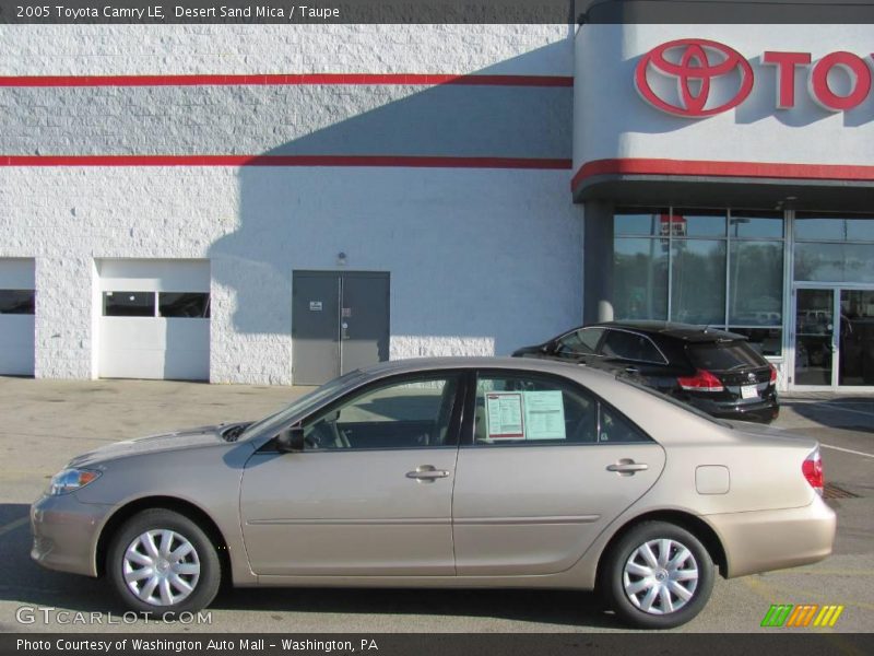 Desert Sand Mica / Taupe 2005 Toyota Camry LE