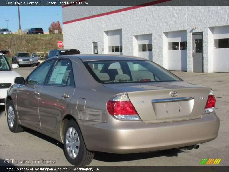 Desert Sand Mica / Taupe 2005 Toyota Camry LE