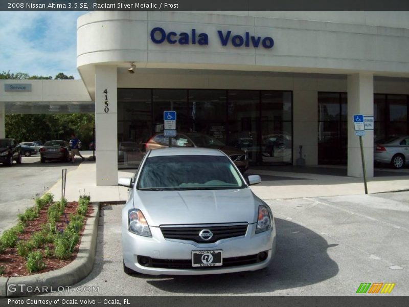 Radiant Silver Metallic / Frost 2008 Nissan Altima 3.5 SE