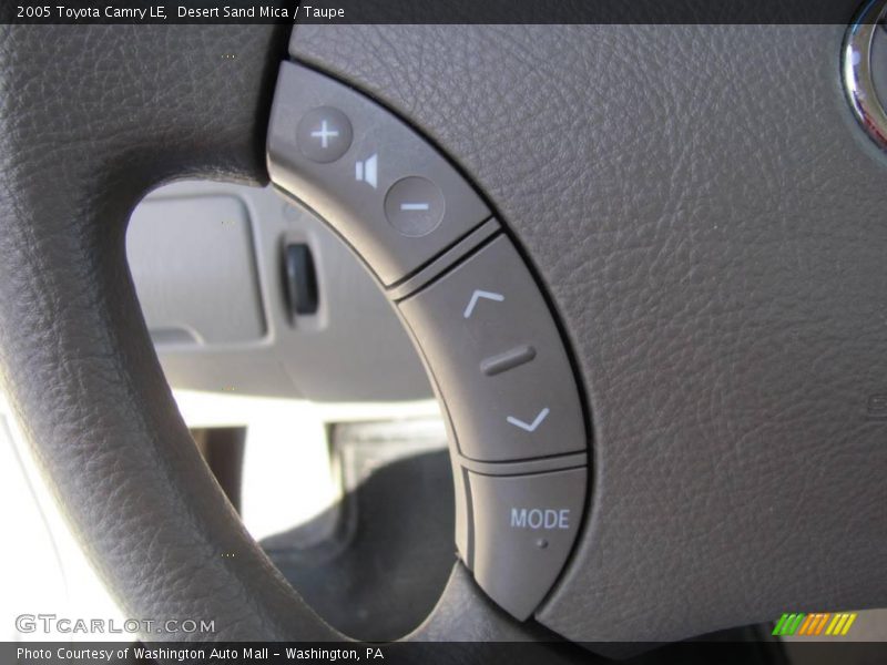 Desert Sand Mica / Taupe 2005 Toyota Camry LE