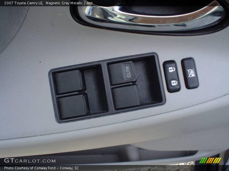 Magnetic Gray Metallic / Ash 2007 Toyota Camry LE