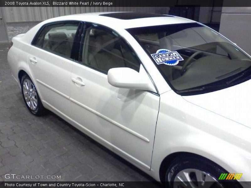 Blizzard White Pearl / Ivory Beige 2008 Toyota Avalon XLS