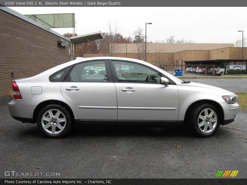 Electric Silver Metallic / Dark Beige/Quartz 2006 Volvo S40 2.4i