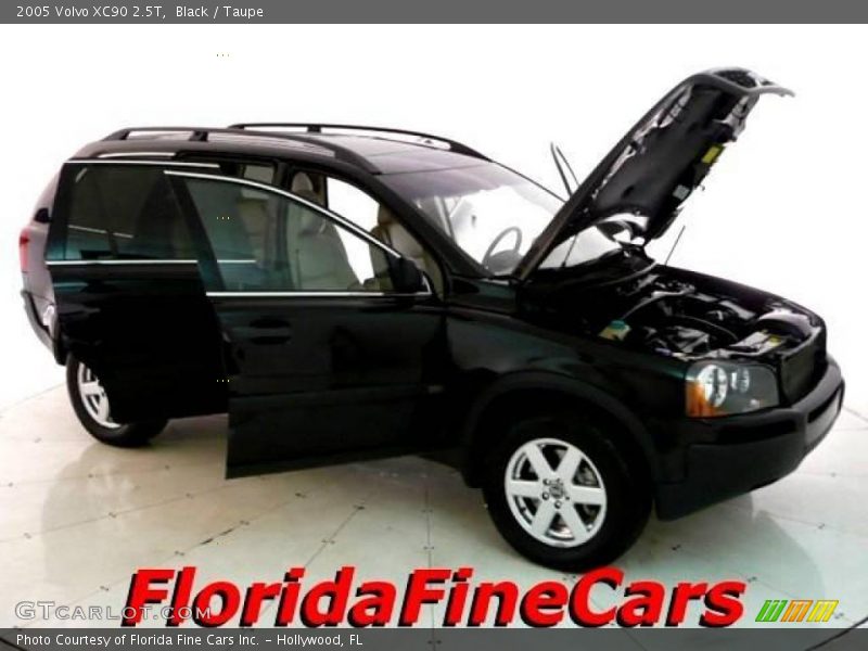 Black / Taupe 2005 Volvo XC90 2.5T