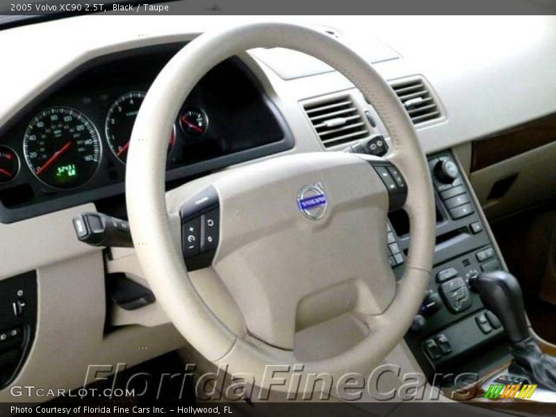 Black / Taupe 2005 Volvo XC90 2.5T
