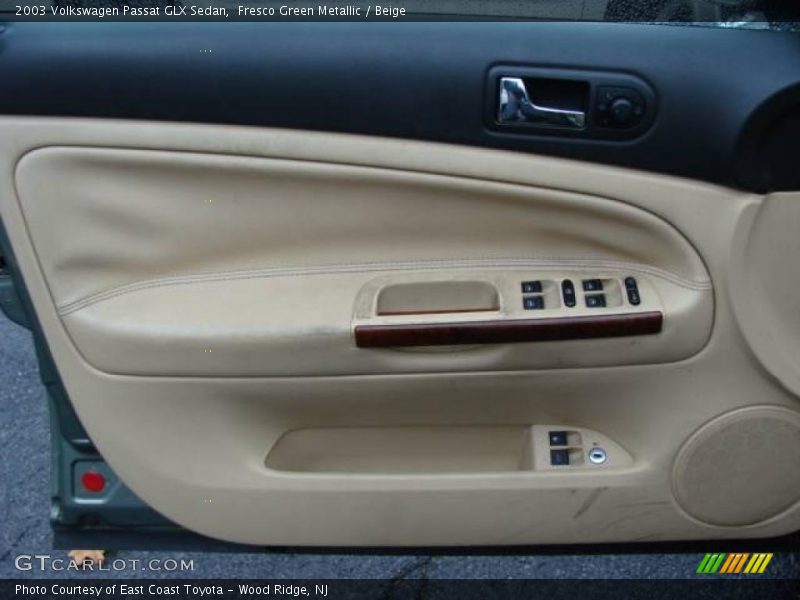 Fresco Green Metallic / Beige 2003 Volkswagen Passat GLX Sedan