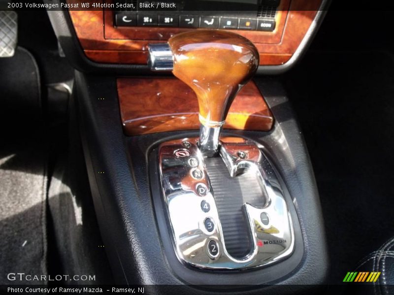 Black / Black 2003 Volkswagen Passat W8 4Motion Sedan