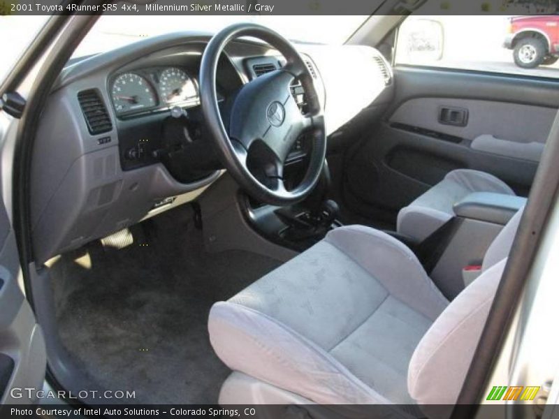 Millennium Silver Metallic / Gray 2001 Toyota 4Runner SR5 4x4