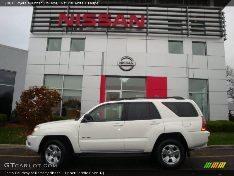 Natural White / Taupe 2004 Toyota 4Runner SR5 4x4