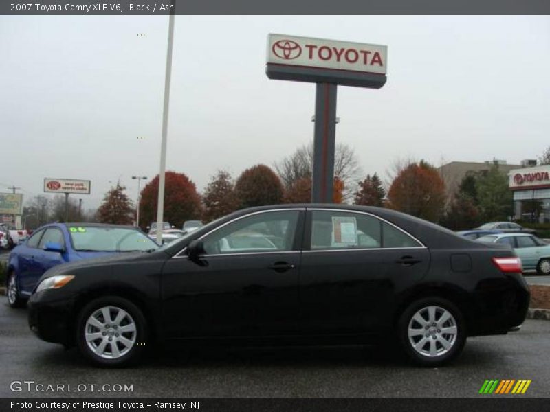 Black / Ash 2007 Toyota Camry XLE V6