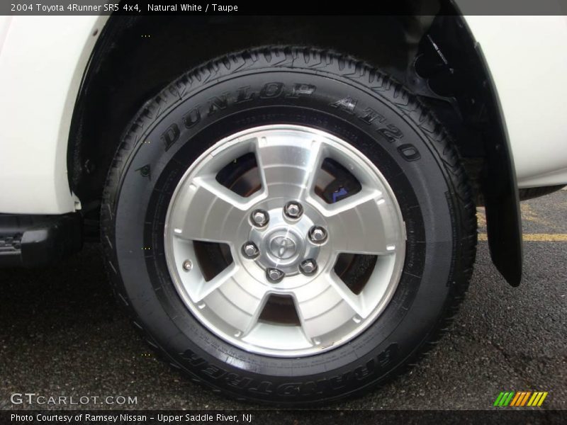 Natural White / Taupe 2004 Toyota 4Runner SR5 4x4