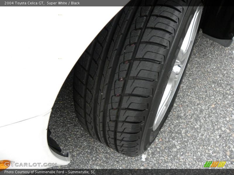 Super White / Black 2004 Toyota Celica GT