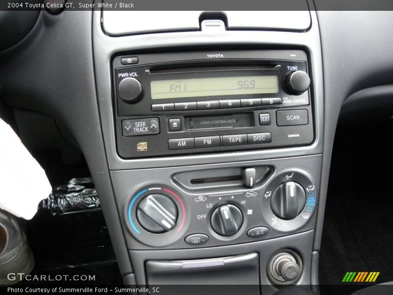 Super White / Black 2004 Toyota Celica GT