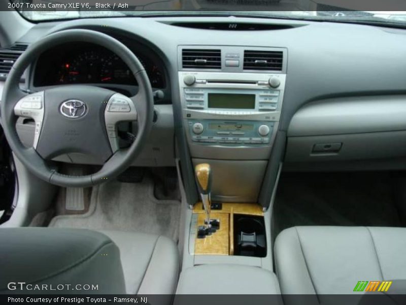 Black / Ash 2007 Toyota Camry XLE V6
