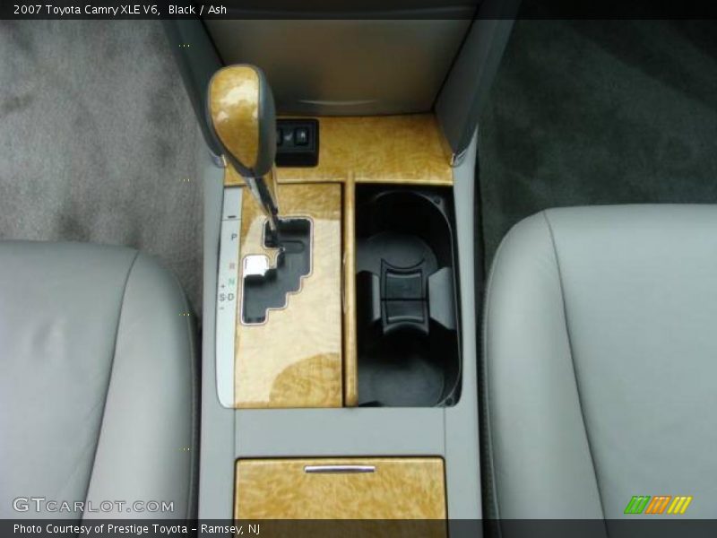 Black / Ash 2007 Toyota Camry XLE V6