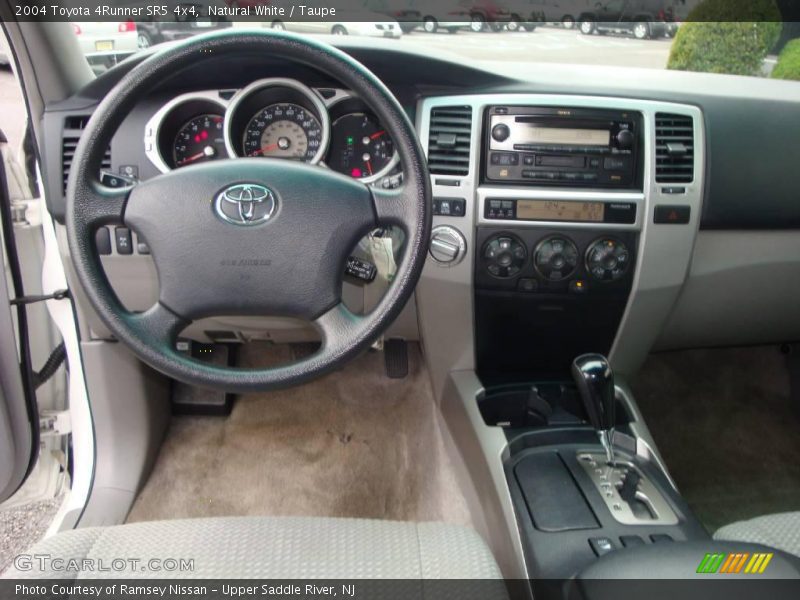 Natural White / Taupe 2004 Toyota 4Runner SR5 4x4