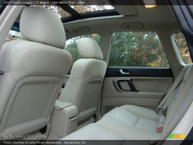 Satin White Pearl / Ivory 2007 Subaru Legacy 2.5i Wagon