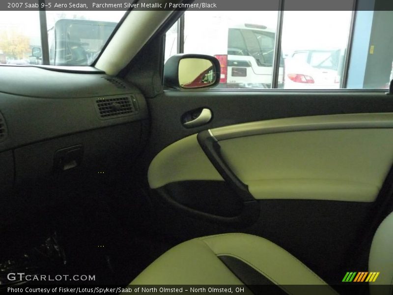 Parchment Silver Metallic / Parchment/Black 2007 Saab 9-5 Aero Sedan