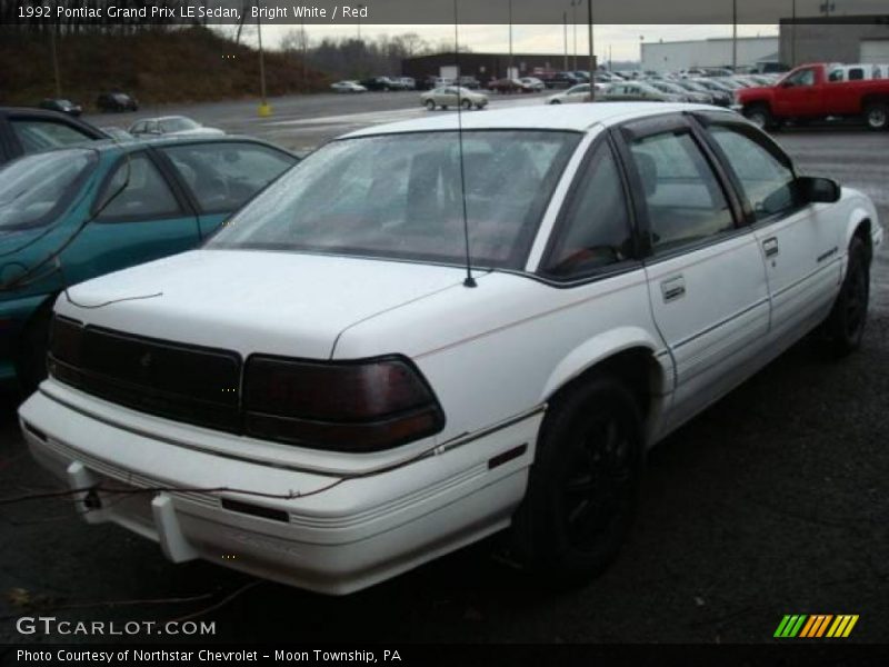 Bright White / Red 1992 Pontiac Grand Prix LE Sedan