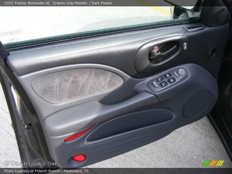 Granite Gray Metallic / Dark Pewter 2002 Pontiac Bonneville SE