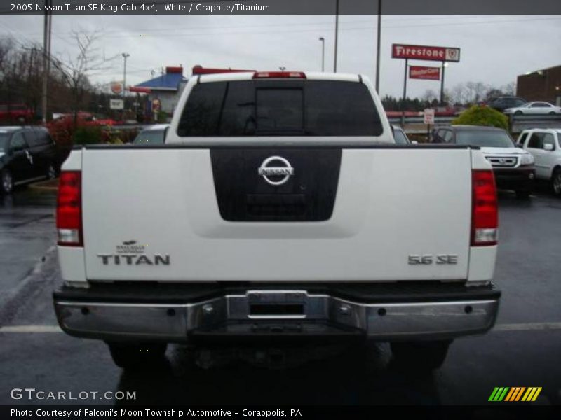 White / Graphite/Titanium 2005 Nissan Titan SE King Cab 4x4