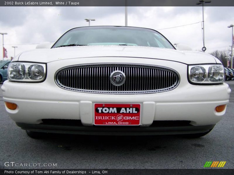 White / Taupe 2002 Buick LeSabre Limited