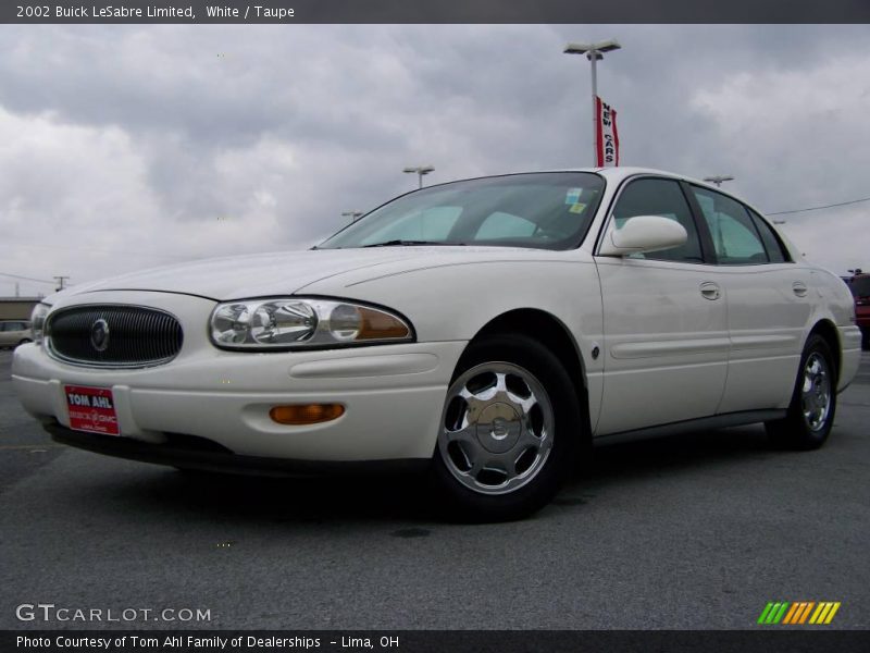 White / Taupe 2002 Buick LeSabre Limited