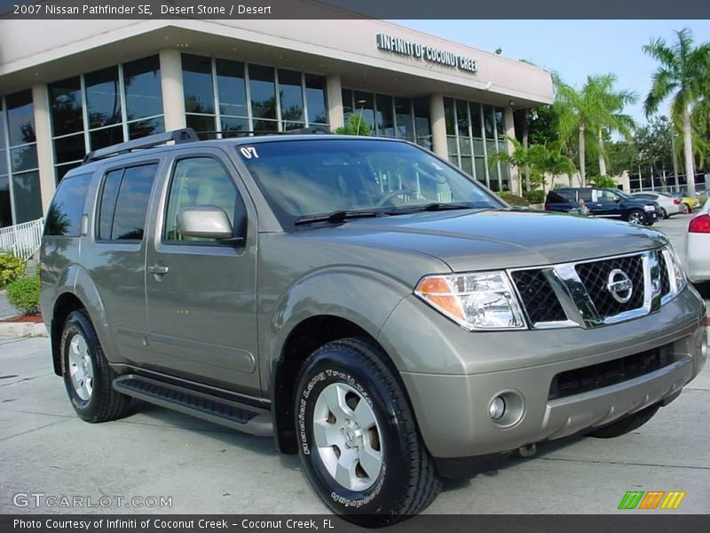 Desert Stone / Desert 2007 Nissan Pathfinder SE