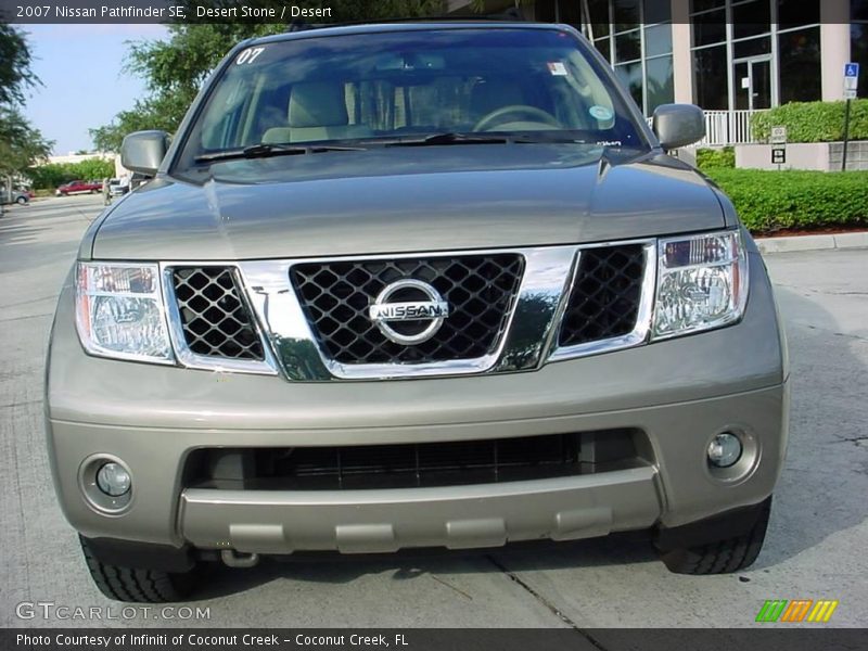 Desert Stone / Desert 2007 Nissan Pathfinder SE