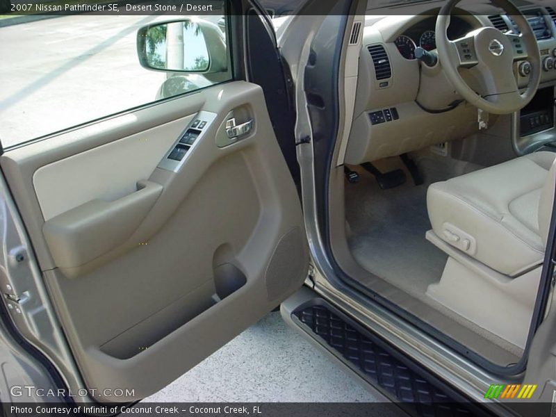 Desert Stone / Desert 2007 Nissan Pathfinder SE